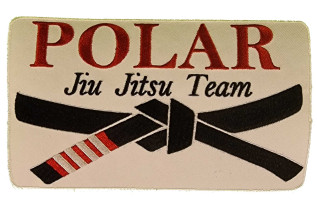 "Polar Jiu Jitsu Team -pätsi pieni | Laadukas ja kestävä valinta kamppailulajien harrastajille"